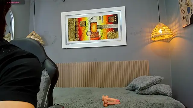 nathanclay online show from November 16, 2025, 12:44 pm