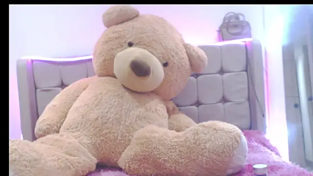 HotAss Hally online show from April 12, 2026, 5:12 am