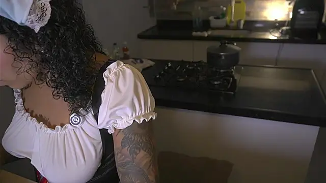 Snapshot of kyria_1 chatting on October 3, 2025, 11:02 pm kyria 1 online show from October 3, 2025, 11:02 pm