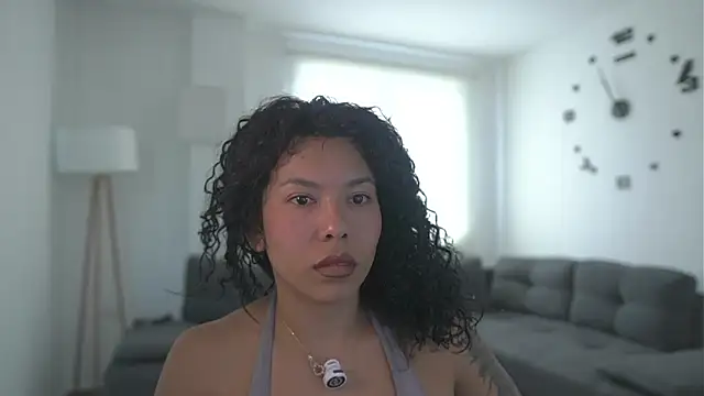 Snapshot of kyria_1 chatting on May 23, 2026, 4:44 pm kyria 1 online show from May 23, 2026, 4:44 pm