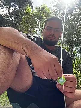 Yuber3 online show from January 18, 2026, 4:33 pm