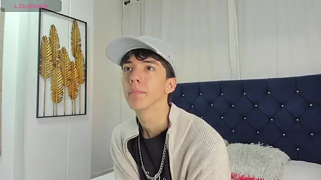 Snapshot of AerumChae chatting on February 9, 2026, 11:36 am AerumChae online show from February 9, 2026, 11:36 am