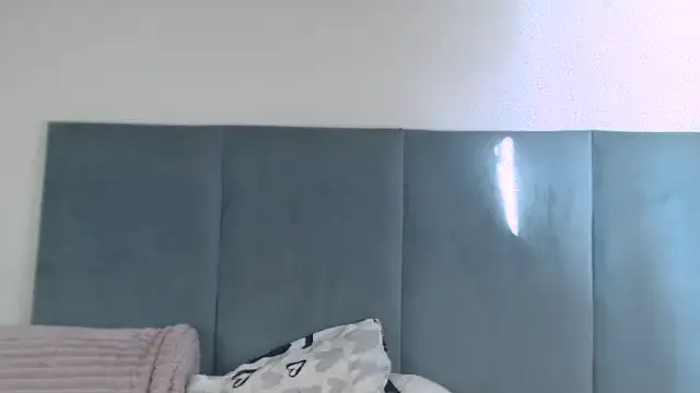 Snapshot of Jah-Queen chatting on February 11, 2026, 5:34 am Jah-Queen online show from February 11, 2026, 5:34 am