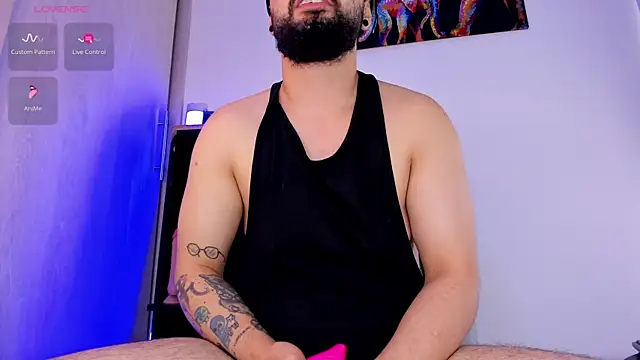 Snapshot of Noah_devil_ chatting on September 30, 2025, 9:53 pm Noah devil  online show from September 30, 2025, 9:53 pm