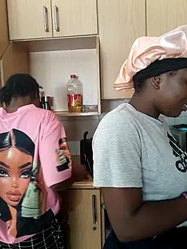 SweetHoney21  online show from February 1, 2026, 10:36 am