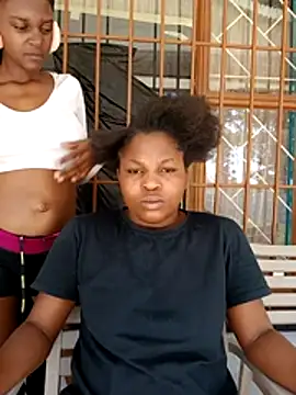 SweetHoney21  online show from February 3, 2026, 10:53 am