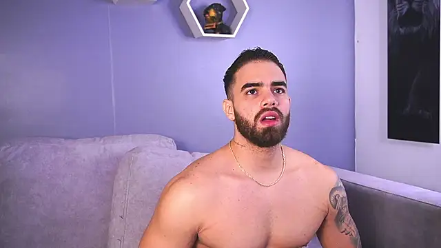 Paul Phoenix online show from October 28, 2025, 7:27 pm