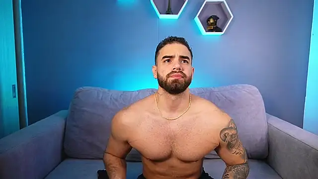 Paul Phoenix online show from January 5, 2026, 6:44 pm