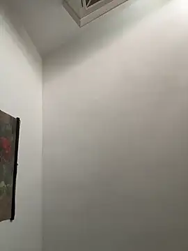 Snapshot of piccolaflo chatting on October 3, 2025, 2:03 pm piccolaflo online show from October 3, 2025, 2:03 pm