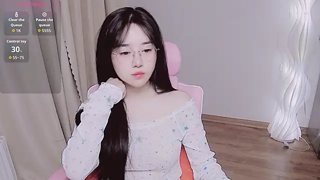 Miu-999 online show from November 25, 2025, 2:11 am