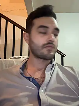 acmello83 online show from April 18, 2026, 7:40 pm