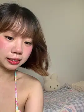 zhaomosheng125216 online show from June 4, 2026, 4:29 am