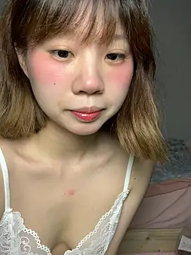 Snapshot of zhaomosheng125216 chatting on June 25, 2026, 1:04 pm zhaomosheng125216 online show from June 25, 2026, 1:04 pm