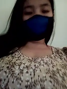 babyjunee12 online show from January 19, 2026, 6:28 am