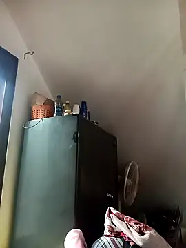 babyjunee12 online show from February 22, 2026, 10:25 am