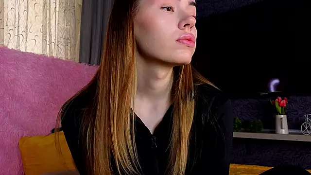 telari0l0ve online show from February 25, 2026, 9:30 am