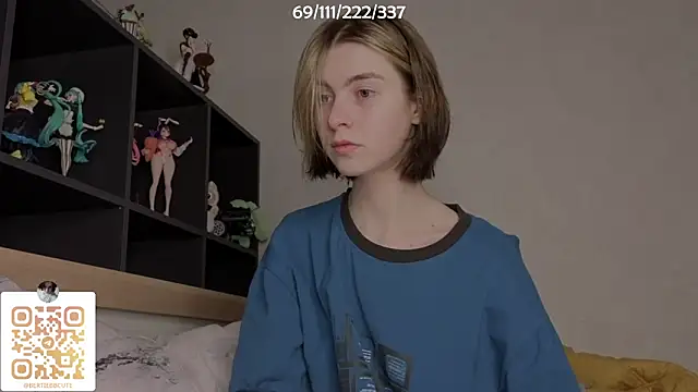 Snapshot of bertamimi chatting on October 2, 2025, 6:37 pm bertamimi online show from October 2, 2025, 6:37 pm