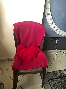 Yasar-Xxxl online show from February 13, 2026, 2:35 pm