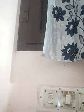 poojam93 online show from February 28, 2026, 2:34 am