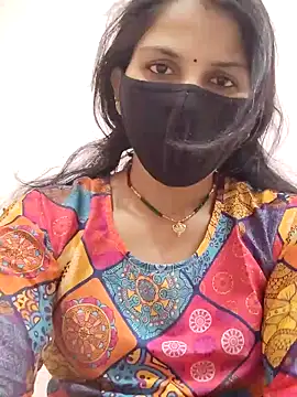 poojam93 online show from April 9, 2026, 7:36 am