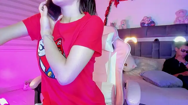 Jade rey  online show from January 17, 2026, 1:21 am