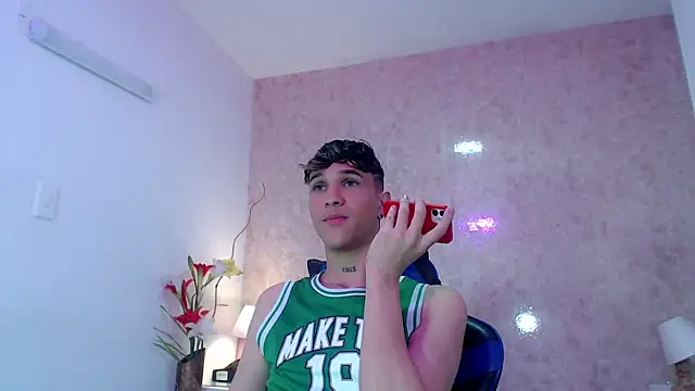 Snapshot of AustinPrice chatting on October 8, 2025, 10:29 pm AustinPrice online show from October 8, 2025, 10:29 pm