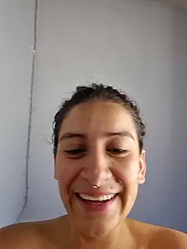 aytanna torrez online show from November 22, 2025, 11:53 am