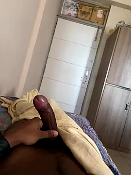 Lustking2406 online show from October 4, 2025, 3:04 am