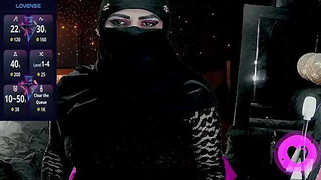 SultanaLayla online show from December 2, 2025, 7:53 pm