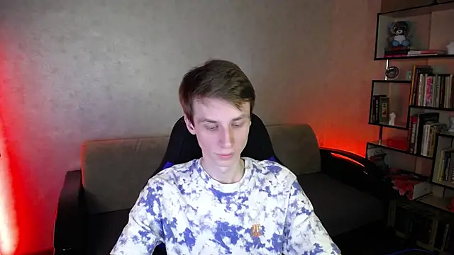 Snapshot of yes_cute_boy_ chatting on October 5, 2025, 9:18 am yes cute boy online show from October 5, 2025, 9:18 am