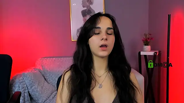 riley sanders online show from November 16, 2025, 11:43 pm