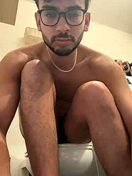 Snapshot of Gipsyboysteve chatting on November 21, 2025, 3:00 pm Gipsyboysteve online show from November 21, 2025, 3:00 pm