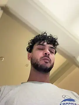 Gipsyboysteve online show from April 15, 2026, 7:32 pm