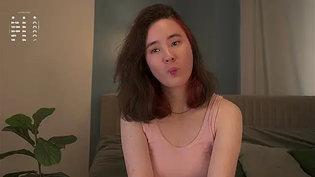 Snapshot of AlbertaClack chatting on September 21, 2025, 11:12 am AlbertaClack online show from September 21, 2025, 11:12 am