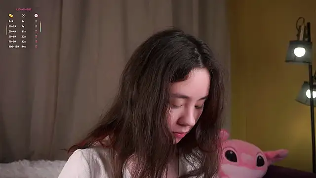 Snapshot of AlbertaClack chatting on March 3, 2026, 12:11 pm AlbertaClack online show from March 3, 2026, 12:11 pm