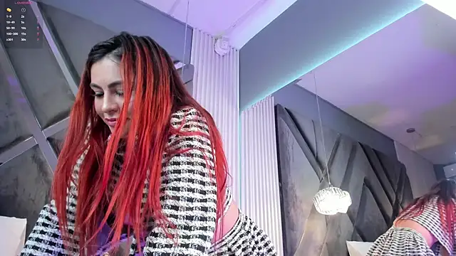 CoraimaSahin online show from October 25, 2025, 6:43 am