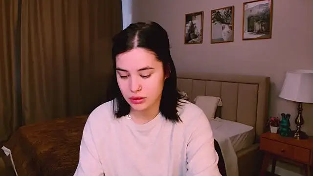 lil angel  online show from February 25, 2026, 8:46 am