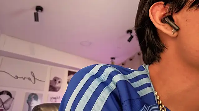 Snapshot of davoxer chatting on March 5, 2026, 4:08 am davoxer online show from March 5, 2026, 4:08 am