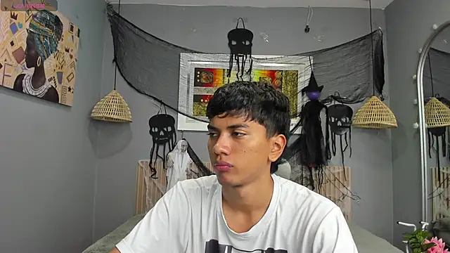 markbowie online show from October 28, 2025, 11:58 am