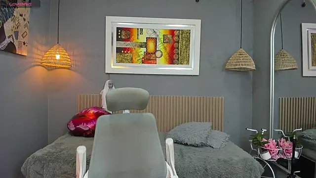 markbowie online show from November 7, 2025, 11:43 am