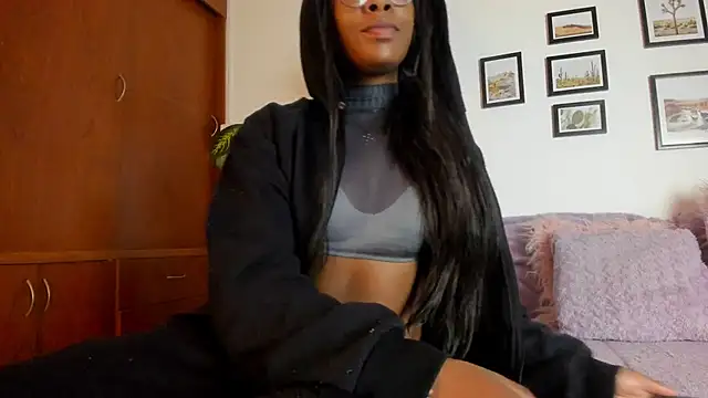 Coco joness online show from November 13, 2025, 7:57 pm