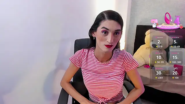 lily cash1 online show from November 27, 2025, 4:09 pm