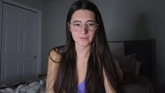 bambifarrina online show from November 30, 2025, 5:33 am