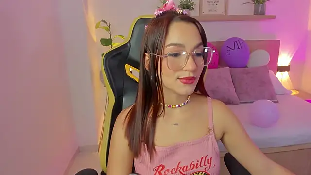 Snapshot of luma_sky_ chatting on January 15, 2026, 2:38 am luma sky online show from January 15, 2026, 2:38 am