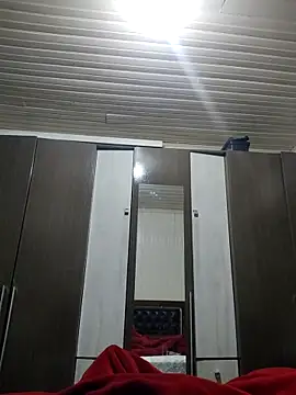 Snapshot of Gustavo198045 chatting on October 31, 2025, 2:12 am Gustavo198045 online show from October 31, 2025, 2:12 am