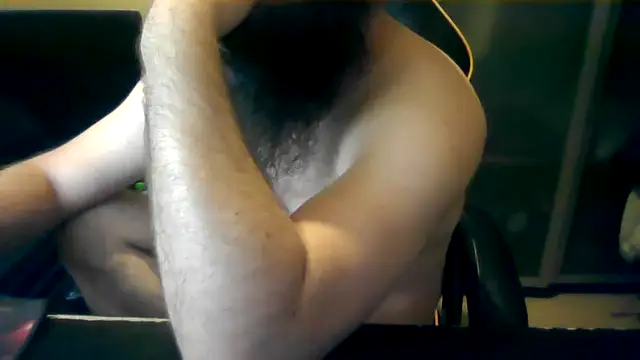 Snapshot of LondonMan1988 chatting on February 14, 2026, 9:11 pm LondonMan1988 online show from February 14, 2026, 9:11 pm