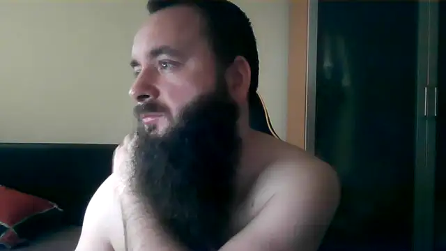 Snapshot of LondonMan1988 chatting on February 19, 2026, 10:33 am LondonMan1988 online show from February 19, 2026, 10:33 am