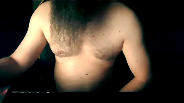 Snapshot of LondonMan1988 chatting on February 19, 2026, 11:56 pm LondonMan1988 online show from February 19, 2026, 11:56 pm