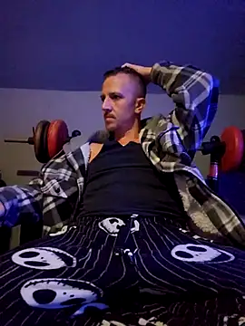 Sinister Savage online show from October 18, 2025, 8:37 am