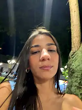 -juicy  online show from January 15, 2026, 11:30 pm